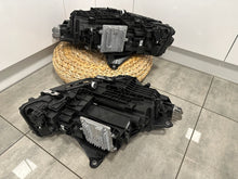 Laden Sie das Bild in den Galerie-Viewer, Frontscheinwerfer BMW 2 Active Tourer U06 5A4224707 LED Rechts oder Links SCH2220068615qs