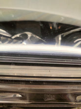 Load image into Gallery viewer, Frontscheinwerfer VW Amarok 2H3941031 Xenon Links Scheinwerfer Headlight SCH1235287035oe