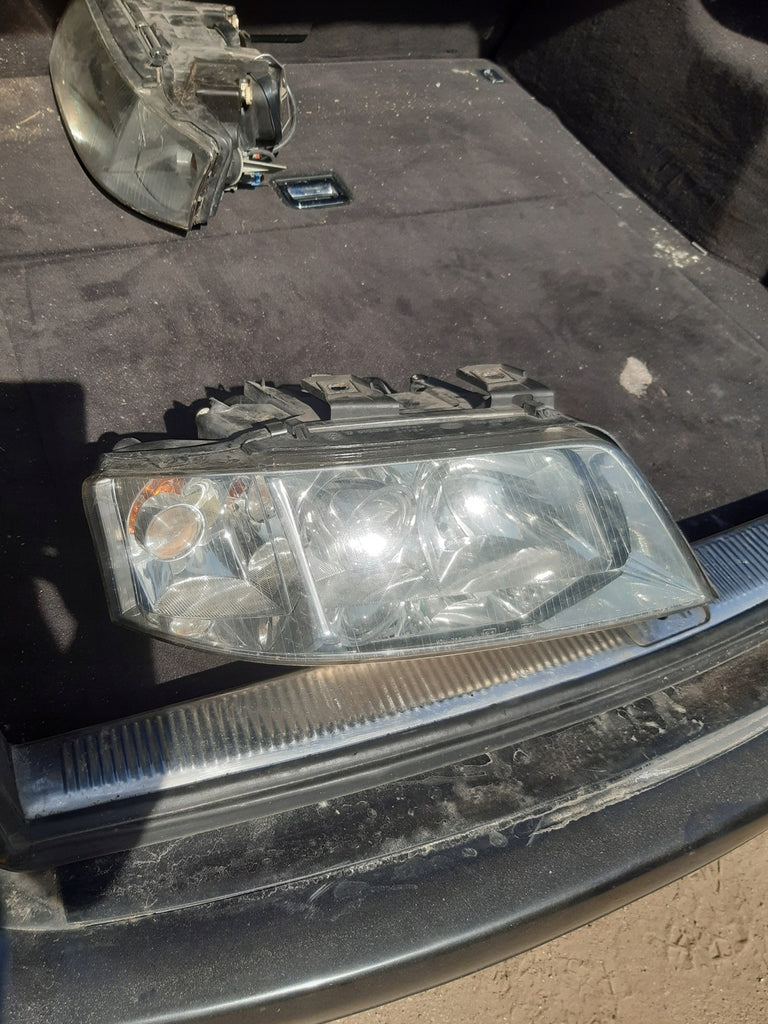 Frontscheinwerfer Audi A6 C5 Xenon Rechts Scheinwerfer Headlight