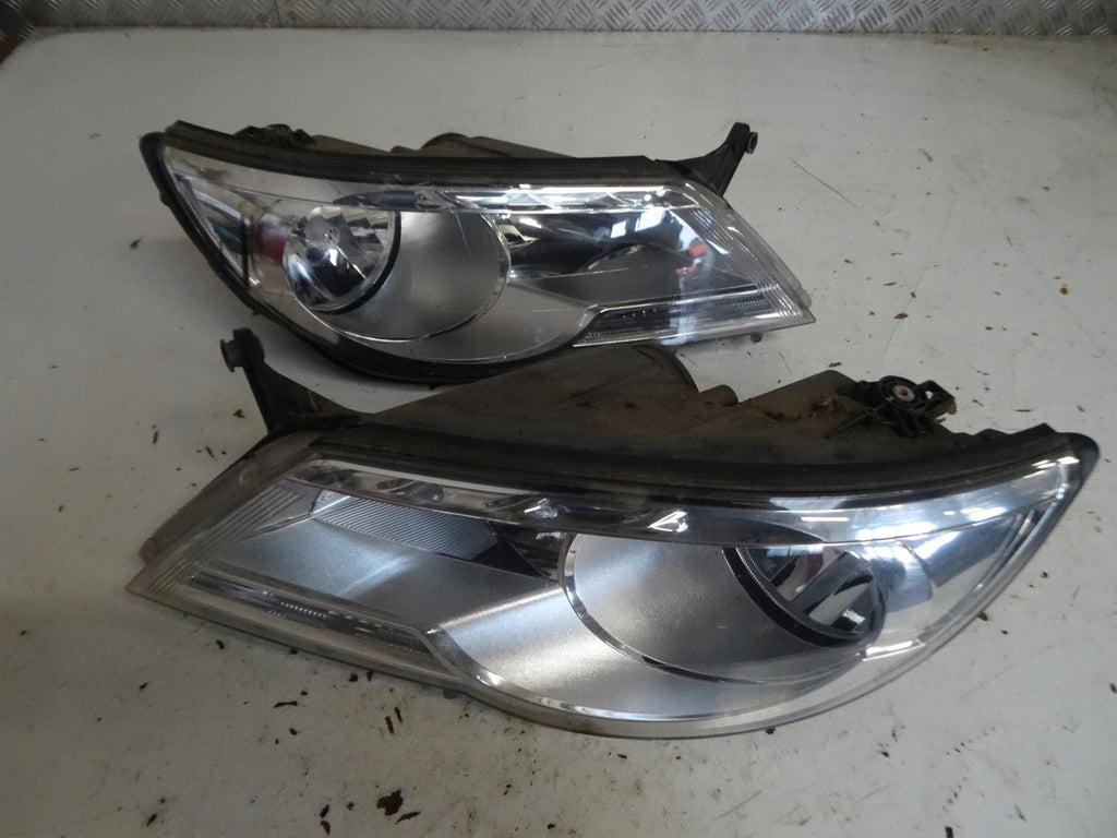 Frontscheinwerfer VW Tiguan Rechts Scheinwerfer Headlight