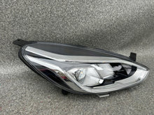 Laden Sie das Bild in den Galerie-Viewer, Frontscheinwerfer Ford I L1BB-13E014-CD Rechts Scheinwerfer Headlight SCH1870646905am