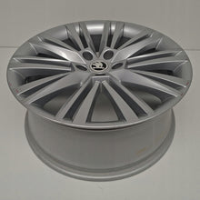 Load image into Gallery viewer, 1x Alufelge 19 Zoll 8.0" 5x112 44ET Glanz Silber 3V0601025 Skoda Superb FEL3554871011ue