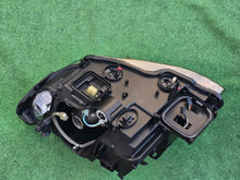 Laden Sie das Bild in den Galerie-Viewer, Frontscheinwerfer BMW 3 E93 E92 7239932-06LL Bi-Xenon Rechts Headlight SCH8653230845tx