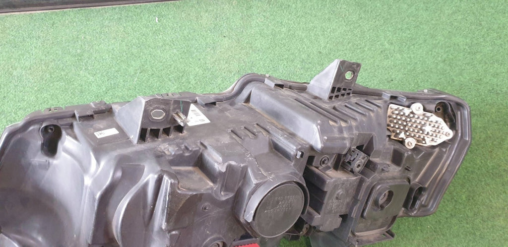 Frontscheinwerfer Iveco I 58029054830 Rechts Scheinwerfer Headlight SCH8038719709ox