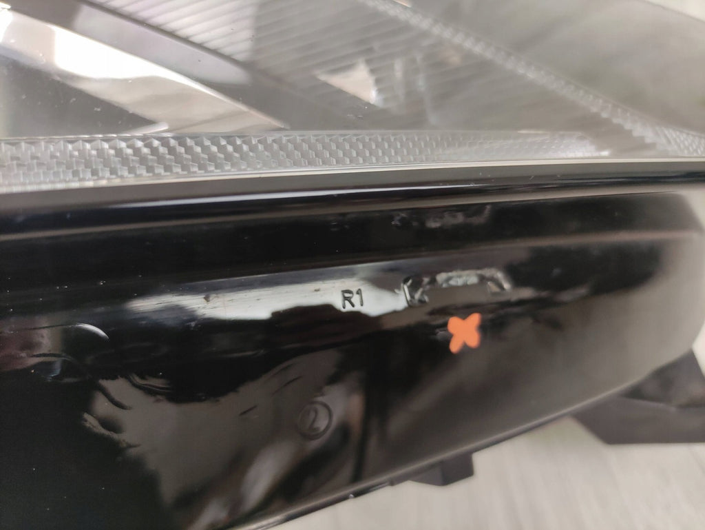 Frontscheinwerfer Skoda Octavia IV 5E4941016B Rechts Scheinwerfer Headlight SCH5830971569er