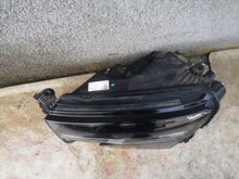Laden Sie das Bild in den Galerie-Viewer, Frontscheinwerfer Skoda Karoq 57B941009 Links Scheinwerfer Headlight SCH1538346927kw