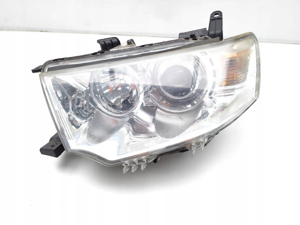 Frontscheinwerfer Mitsubishi L200 8301C013 Links Scheinwerfer Headlight SCH5142768468qz