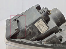Laden Sie das Bild in den Galerie-Viewer, Frontscheinwerfer Renault Trafic III 260605173R Links Scheinwerfer Headlight SCH2615881798ba