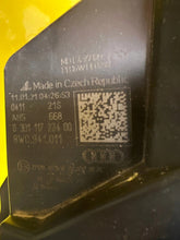 Laden Sie das Bild in den Galerie-Viewer, Frontscheinwerfer Audi A4 B9 8W0941011 LED Links Scheinwerfer Headlight