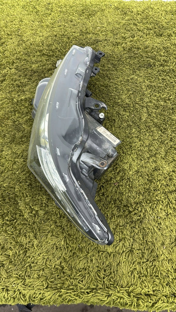 Frontscheinwerfer Toyota Auris 81150-02K30 LED Ein Stück (Rechts oder Links)