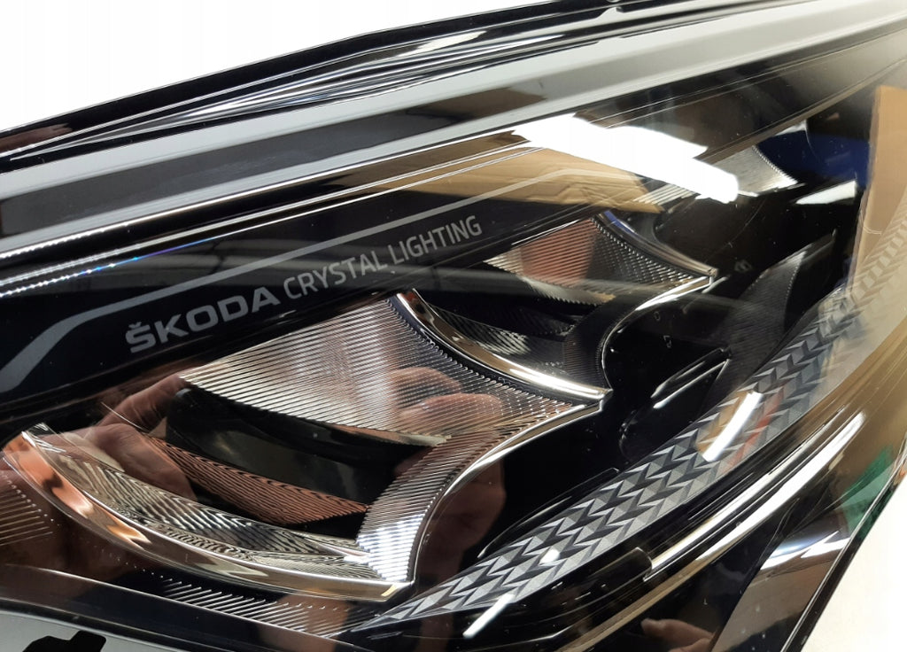 Frontscheinwerfer Skoda Enyaq 5LB941016 LED Rechts Scheinwerfer Headlight