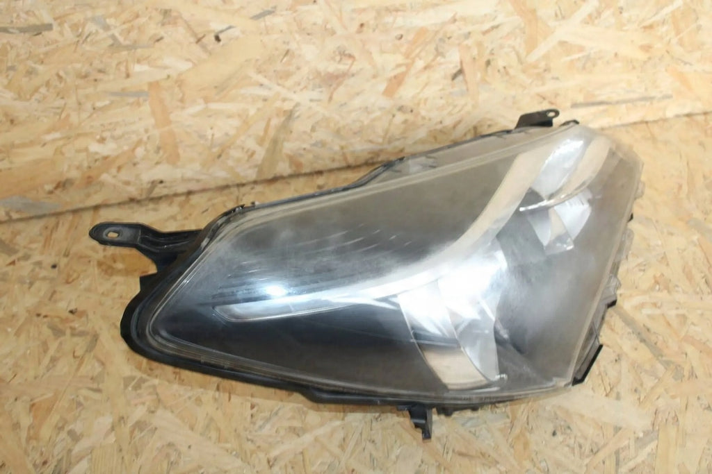 Frontscheinwerfer Toyota Yaris Rechts Scheinwerfer Headlight