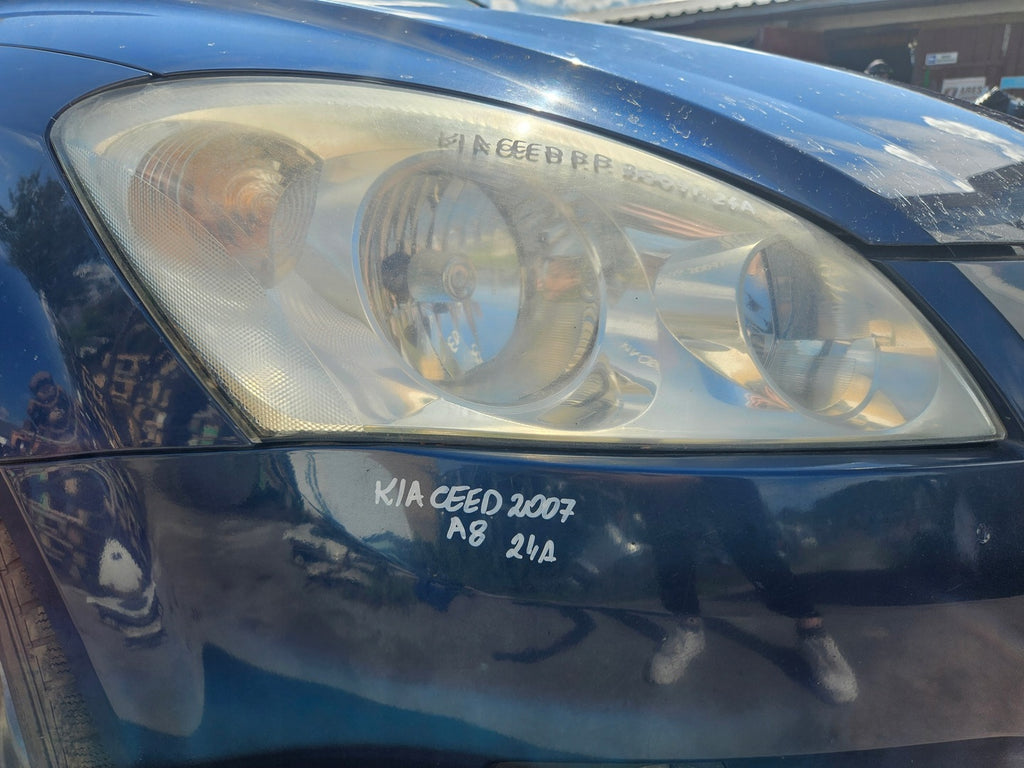 Frontscheinwerfer Kia Ceed Rechts Scheinwerfer Headlight