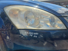 Load image into Gallery viewer, Frontscheinwerfer Kia Ceed Rechts Scheinwerfer Headlight