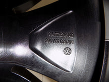 Load image into Gallery viewer, 1x Alufelge 17 Zoll 7.0" 5x112 40ET 3G0601025AM VW Passat Golf Rim Wheel FEL5372313201ep