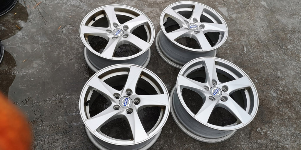4x Alufelge 16 Zoll 7.0" 5x108 50ET Glanz Silber 31423046 Volvo V70 I V60 S60 FEL9105170772kn