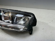 Laden Sie das Bild in den Galerie-Viewer, Frontscheinwerfer Audi A6 C6 4F0941003I Xenon Ein Stück (Rechts oder Links) SCH2536372033nh