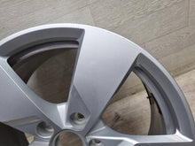 Laden Sie das Bild in den Galerie-Viewer, 1x Alufelge 17 Zoll 5x112 8S0601025BA Audi Tt Rim Wheel FEL2224965441gg