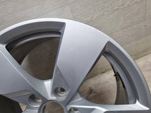 Laden Sie das Bild in den Galerie-Viewer, 1x Alufelge 17 Zoll 5x112 8S0601025BA Audi Tt Rim Wheel FEL2224965441gg