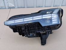 Load image into Gallery viewer, Frontscheinwerfer Volvo 80000401 Links Scheinwerfer Headlight SCH6993027795kl