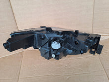 Load image into Gallery viewer, Frontscheinwerfer Mazda Cx5 K124-51040 LED Ein Stück (Rechts oder Links)