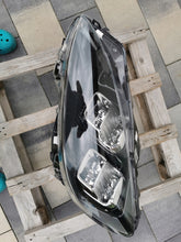 Load image into Gallery viewer, Frontscheinwerfer Ford Kuga LV4B-13E015-FE Links Scheinwerfer Headlight