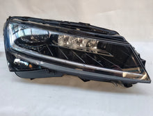 Laden Sie das Bild in den Galerie-Viewer, Frontscheinwerfer Skoda Superb III 3V1941016D LED Rechts Scheinwerfer Headlight