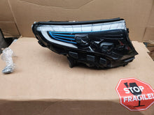 Laden Sie das Bild in den Galerie-Viewer, Frontscheinwerfer Mercedes-Benz Eqc A2939062801 Full LED Rechts Headlight