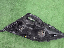 Load image into Gallery viewer, Frontscheinwerfer Honda Crv Rechts Scheinwerfer Headlight SCH5640125579oi