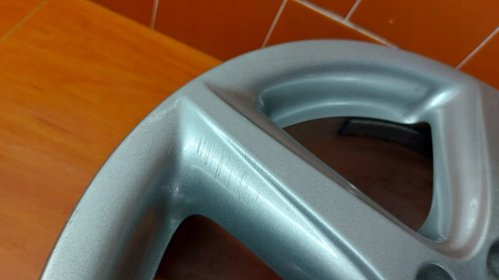 1x Alufelge 17 Zoll 7.0" 5x114.3 45ET Glanz Silber Toyota Corolla Avensis FEL3668121926nj