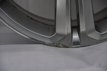 Load image into Gallery viewer, 1x Alufelge 18 Zoll 8.0&quot; 5x112 44ET Glanz 3AA601025N VW Rim Wheel
