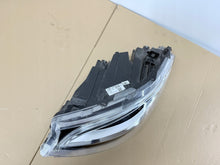 Laden Sie das Bild in den Galerie-Viewer, Frontscheinwerfer Mercedes-Benz Sprinter A9109065700 Full LED Links Headlight