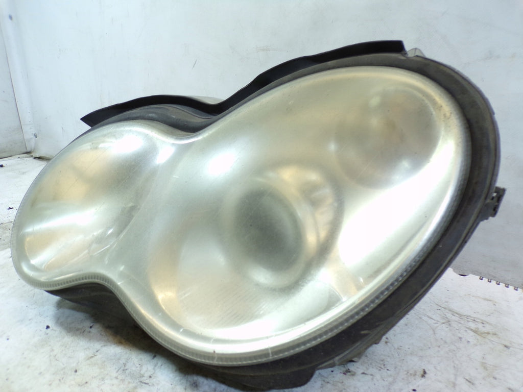 Frontscheinwerfer Mercedes-Benz W203 A2038203761 Xenon Links Headlight SCH1723746281dp