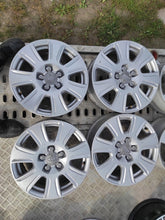 Laden Sie das Bild in den Galerie-Viewer, 1x Alufelge 16 Zoll 6.5&quot; 5x112 33ET 8U0601025O Audi Q3 Rim Wheel