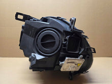 Laden Sie das Bild in den Galerie-Viewer, Frontscheinwerfer Mini R56 0301225274 162705-03 Bi-Xenon Links Headlight SCH1104524078fs