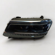 Load image into Gallery viewer, Frontscheinwerfer VW Tiguan 5NC941081D Full LED Links Scheinwerfer Headlight