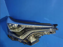 Laden Sie das Bild in den Galerie-Viewer, Frontscheinwerfer Toyota C-Hr Chr 81110-F4170-00 Full LED Rechts Headlight SCH6044644137do