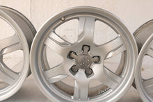 Laden Sie das Bild in den Galerie-Viewer, 1x Alufelge 17 Zoll 7.5" 5x112 28ET 8T0601025BS Audi A5 Rim Wheel FEL8903671200tg