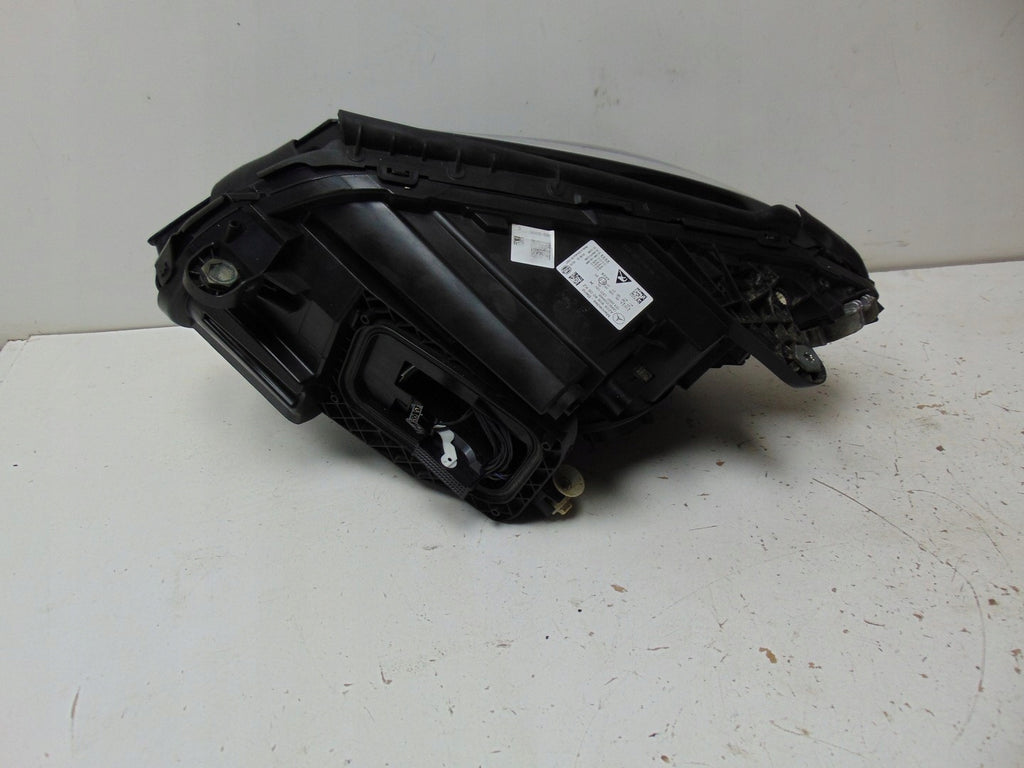Frontscheinwerfer Mercedes-Benz W205 A2059068005 LED Rechts Headlight SCH9060888273ko
