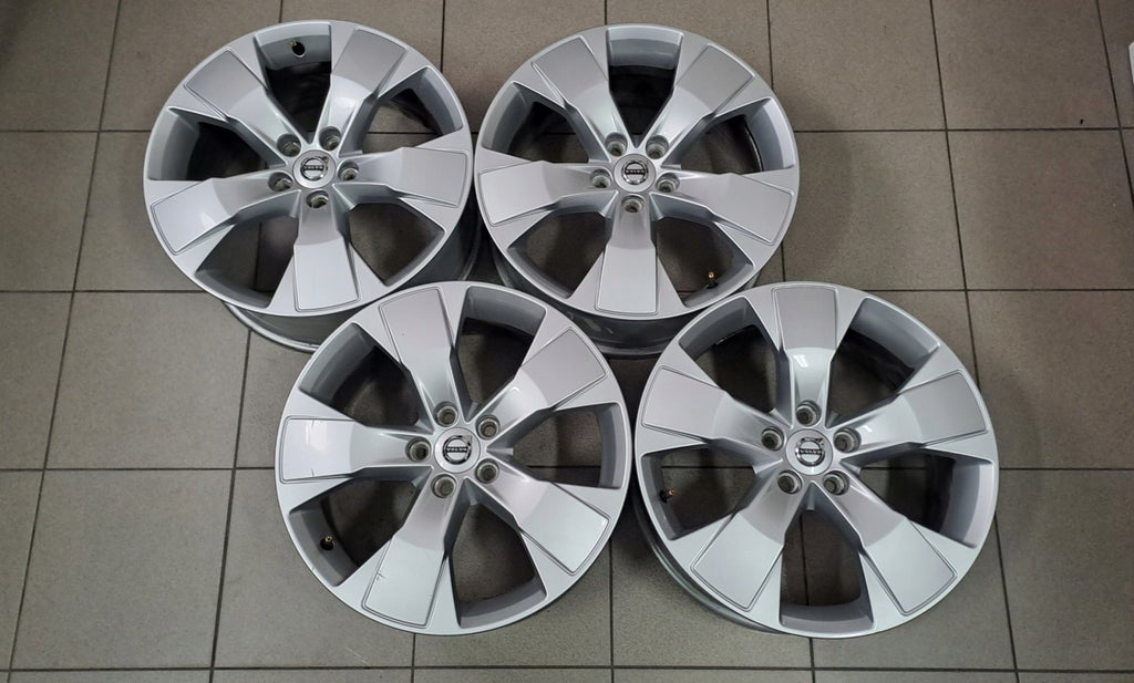 4x Alufelge 18 Zoll 7.5" 5x108 50 5ET Glanz Silber 31471553 Volvo I Rim Wheel FEL2954514586ae