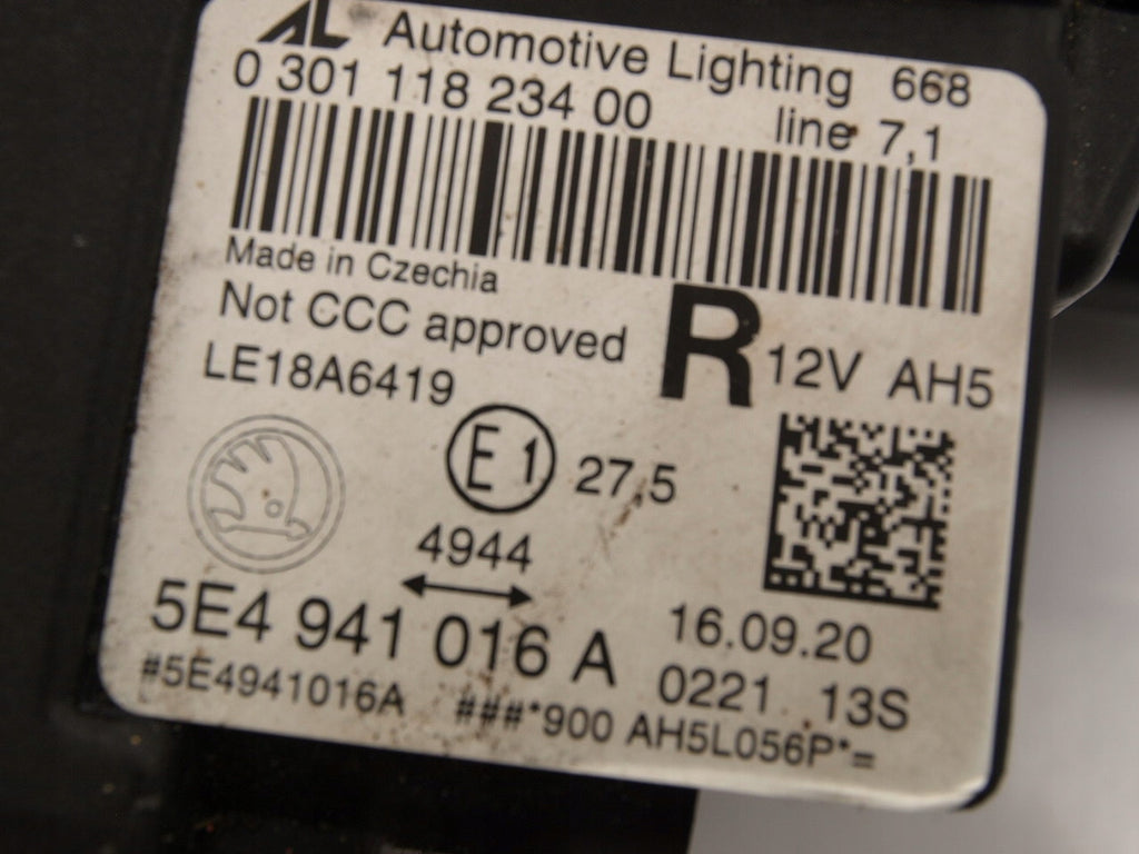Frontscheinwerfer Skoda Octavia IV 5E4941016A FALSE Scheinwerfer Headlight SCH5308767468or