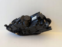 Laden Sie das Bild in den Galerie-Viewer, Frontscheinwerfer VW Caddy 2K1941032 Xenon Rechts Scheinwerfer Headlight SCH4113006506hv