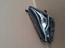 Load image into Gallery viewer, Frontscheinwerfer Toyota Yaris Links Scheinwerfer Headlight SCH7559006396sr