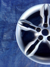 Laden Sie das Bild in den Galerie-Viewer, 1x Alufelge 17 Zoll 7.0" 5x108 50ET Glanz Graphit CM5JFB Ford Mondeo Rim Wheel FEL9325673856ba