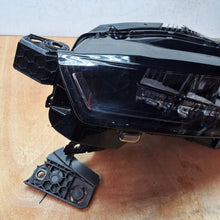 Laden Sie das Bild in den Galerie-Viewer, Frontscheinwerfer Peugeot 3008 9839847280 Links Scheinwerfer Headlight SCH2442534318tn