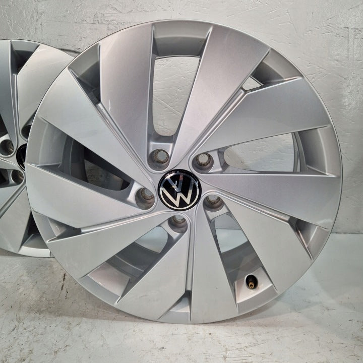 4x Alufelge 17 Zoll 6.5" 5x112 46ET Glanz Silber 5H0601025B VW I Rim Wheel FEL8123111782yl