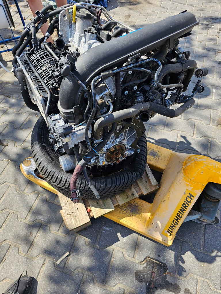 Motor Seat Skoda VW CZD 1.4 TSI Benzin Engine Unkomplett
