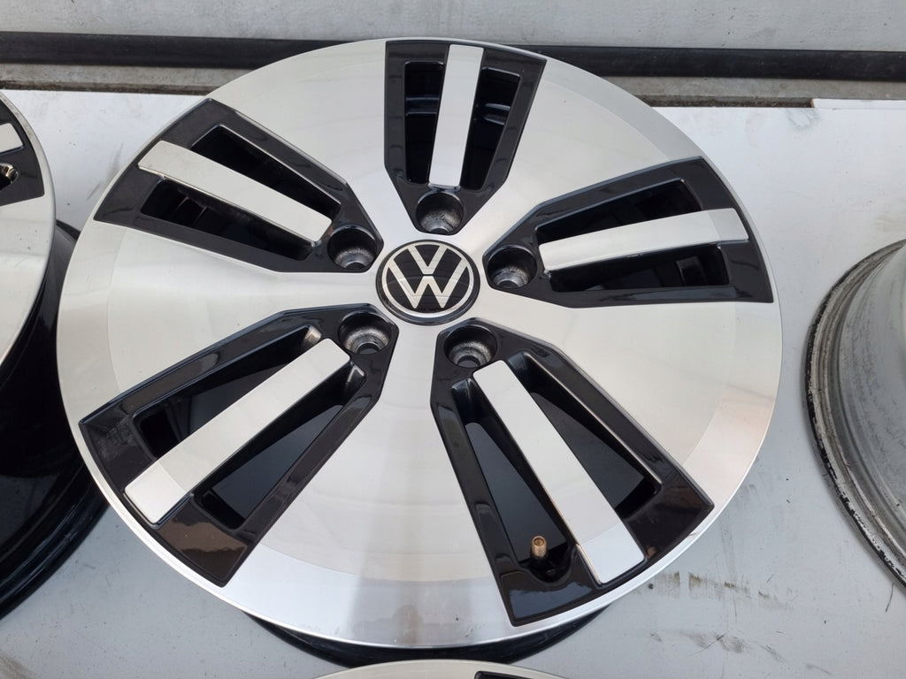 4x Alufelge 16 Zoll 6.5" 5x112 46ET 5G0601025BN VW Golf VIII Touran Caddy FEL1924640583bb