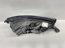 Laden Sie das Bild in den Galerie-Viewer, Frontscheinwerfer Skoda Fabia III 6V1941015F LED Links Scheinwerfer Headlight SCH7171134209hm