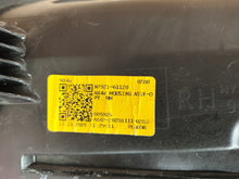 Laden Sie das Bild in den Galerie-Viewer, Frontscheinwerfer Hyundai Tucson N7921-61120 92102-N7100 LED Rechts Headlight